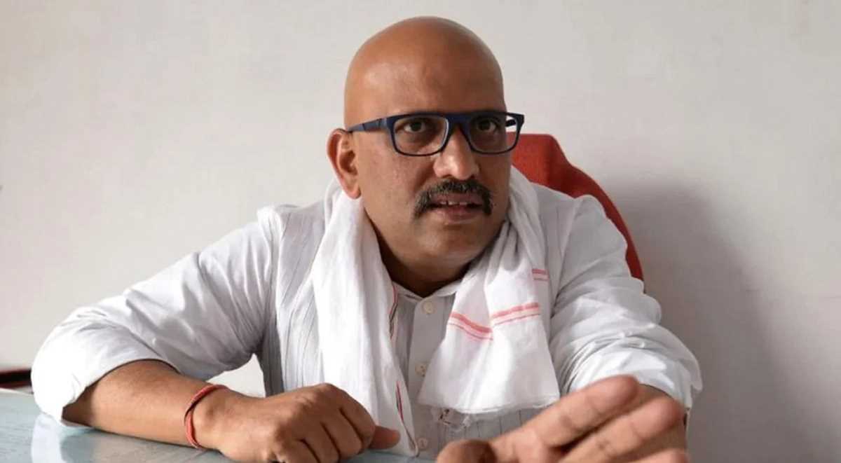 धर्म की आड़ में कुछ लोग समाज में बिखराव लाने का काम कर रहे हैं : अजय राय